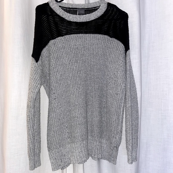 Urban outfitters sweater - Picture 1 of 3